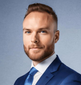 Garrett Steenblik